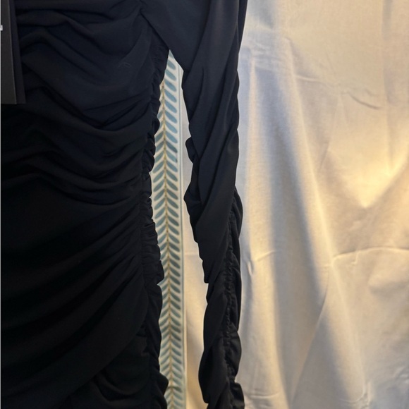 Halston Gwen Black Ruched Stretch Jersey Bodycon Long Sleeve Dress SZ 4 NWT - Picture 8 of 10